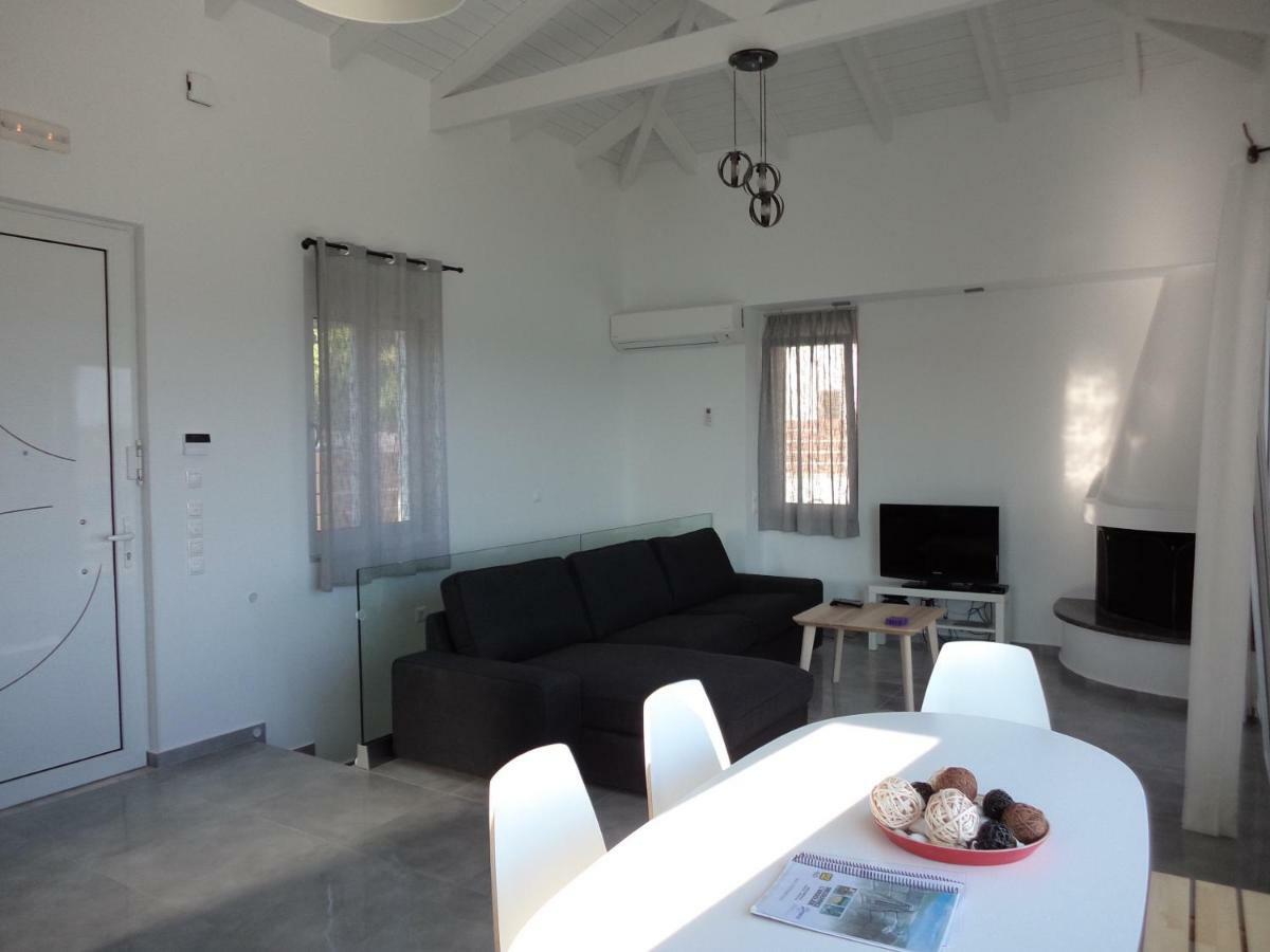 Lefka'S Villas Βιβάρι Εξωτερικό φωτογραφία
